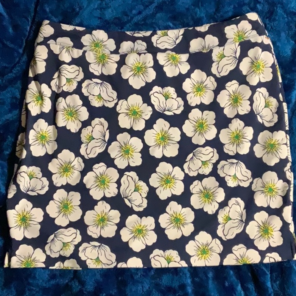 Floral Print Women's Skort Size Large